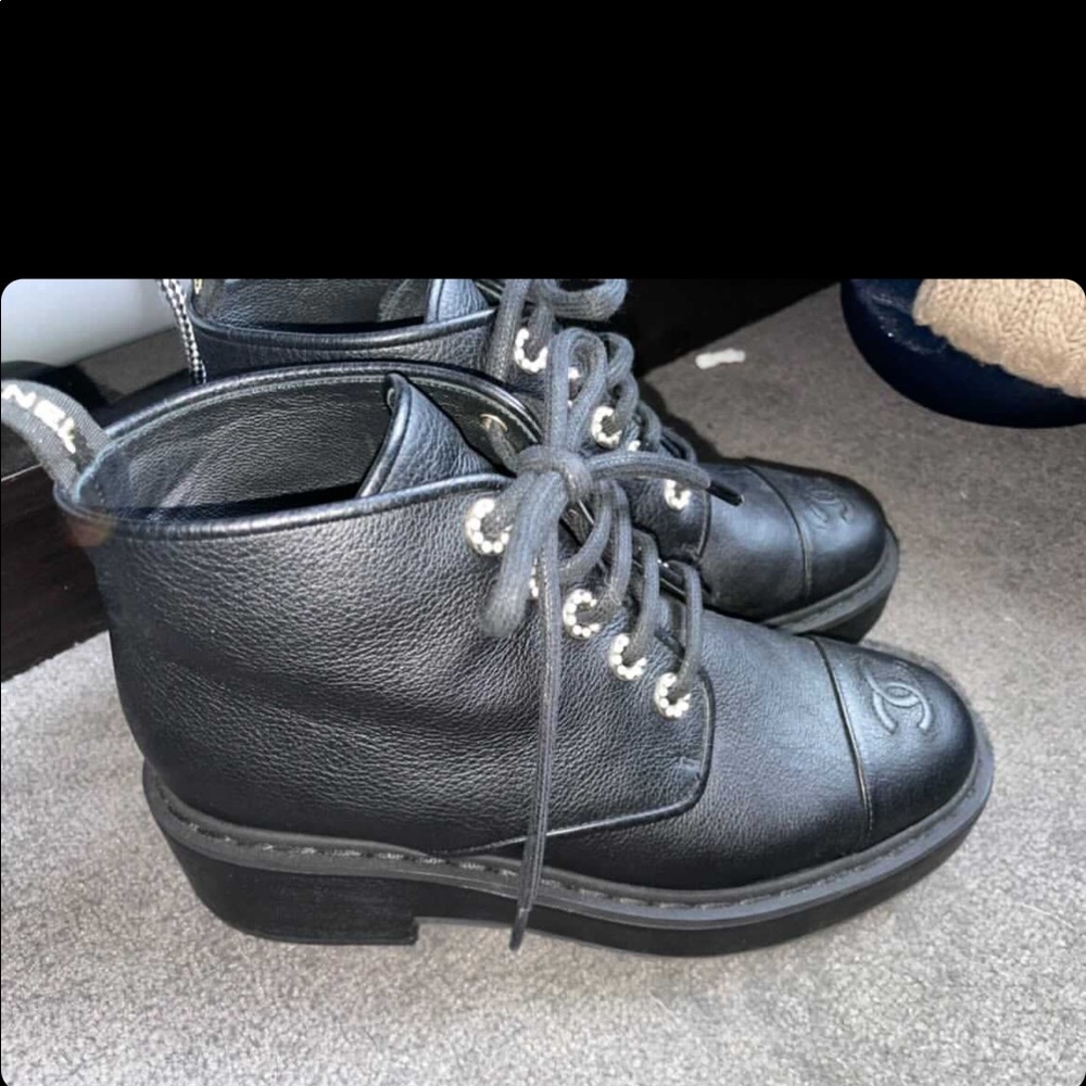 Chanel black leather lace up boot size 38